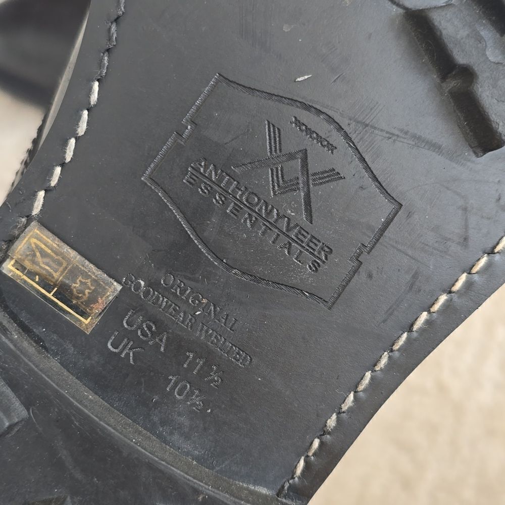 Anthony Veer | Rugged Leather Work Boot - Picture 7 of 11